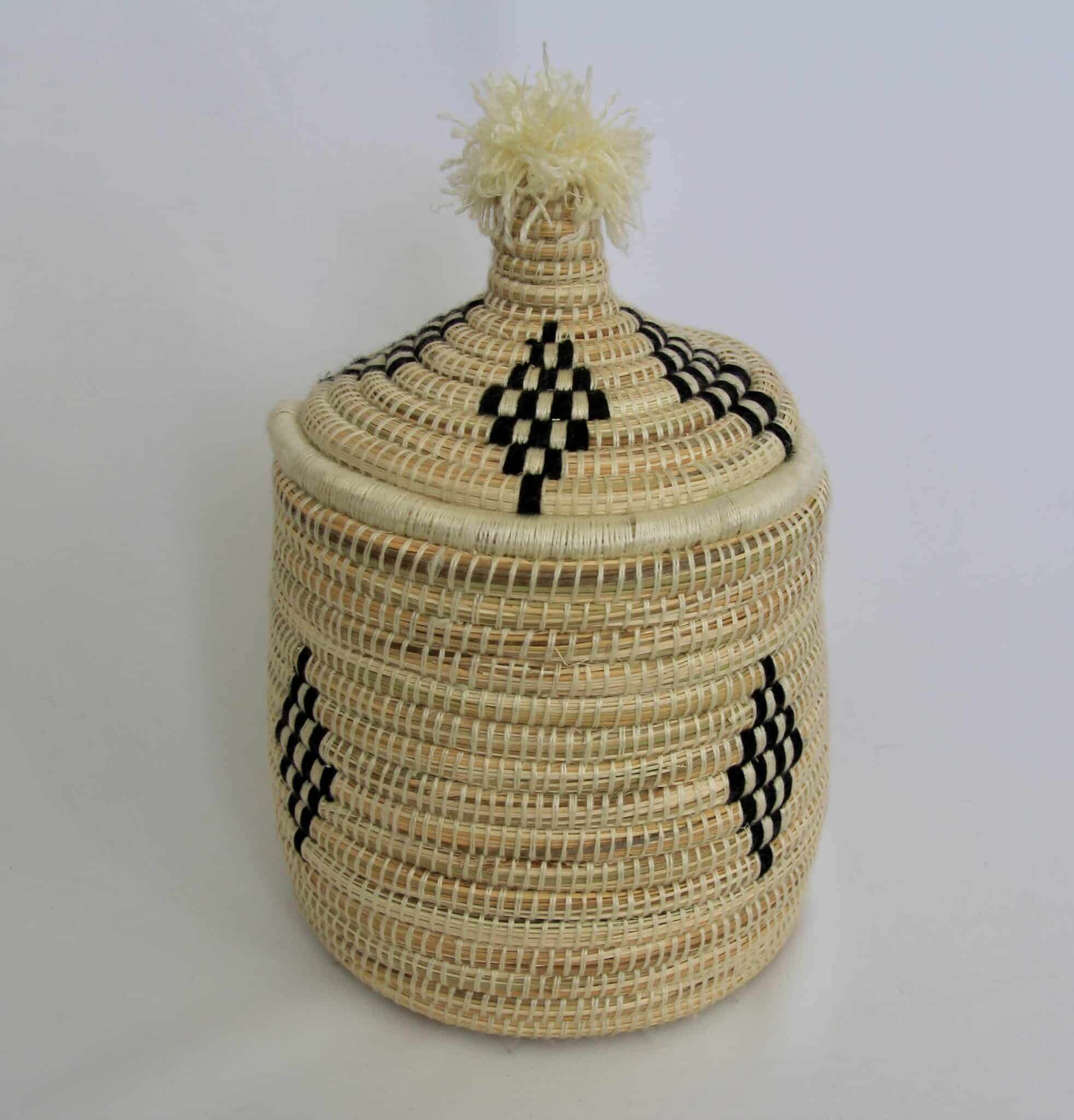 Opbevaringskurv med låg - RIFE 1 Opbevaringskurv med låg - RIFE