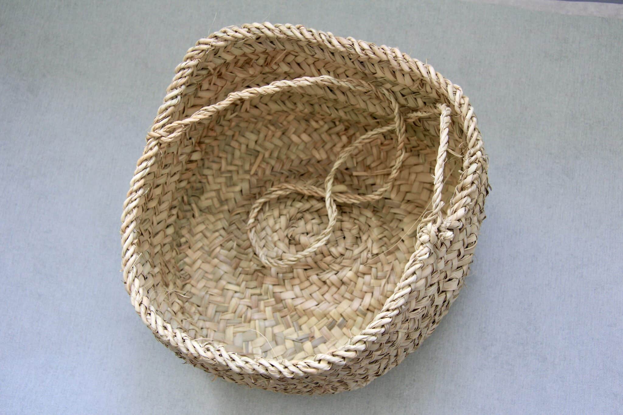 Raffia kurv til ophæng - PET 2 Raffia kurv til ophæng - PET - Image 2